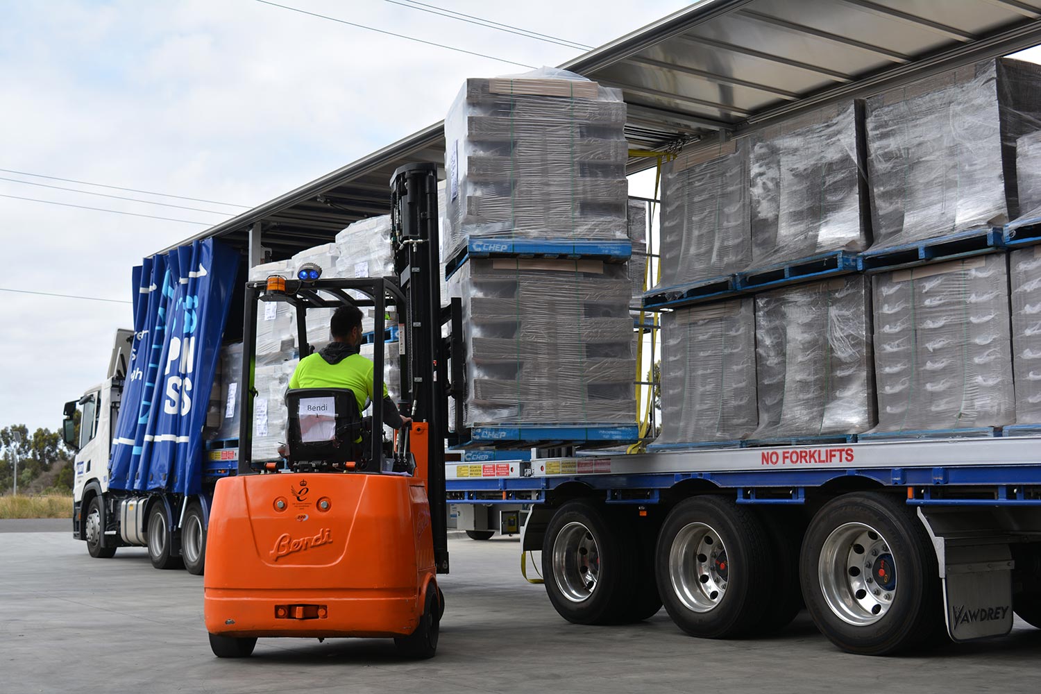 Bendi Articulated Forklift