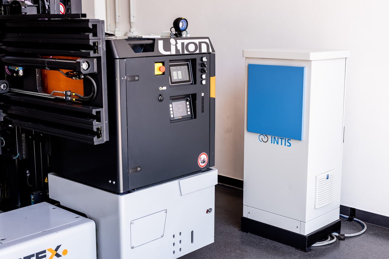 HUBTEX and INTIS PR - Inductive Charging